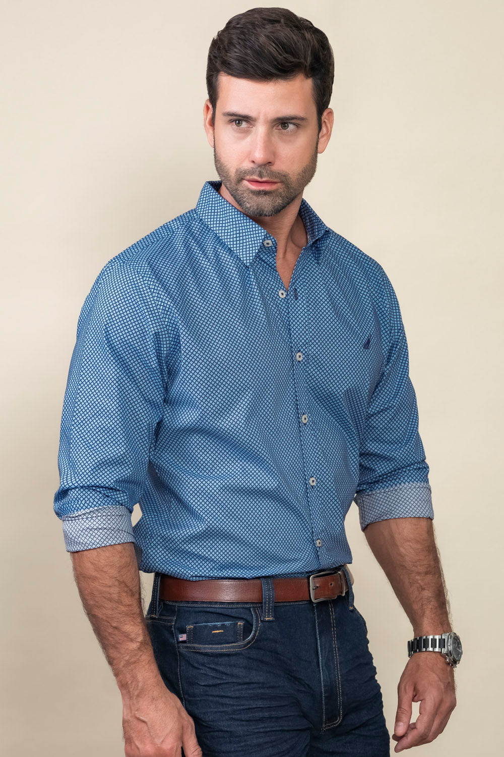 Camisa modern fit para hombre en algodón con estampado miniprint y cuello francés